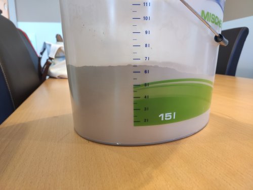 Zubehör kaufen und verkaufen Foto: Übrig gebliebenes Lehmpulver zu verkaufen.Farbe braun. Ideal Zubehör kaufen und verkaufen Foto: Übrig gebliebenes Lehmpulver zu verkaufen.Farbe braun. Ideal