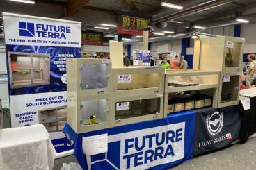 Terrarien kaufen und verkaufen Foto: Future Terra - plastic terrariums much better than PVC